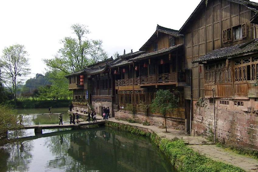 “德品三湘行”活动走进长沙 共绘湖湘名企发展新篇章